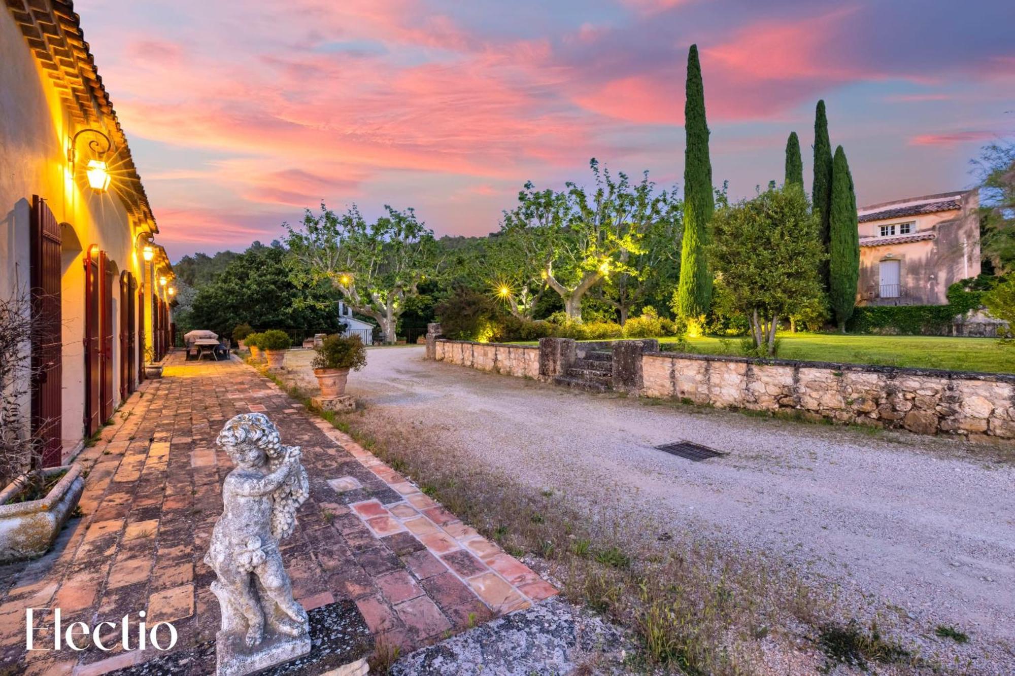 Le Puy-Sainte-Réparade Bastide Domaine Tour Campanets 아파트 호텔 외부 사진