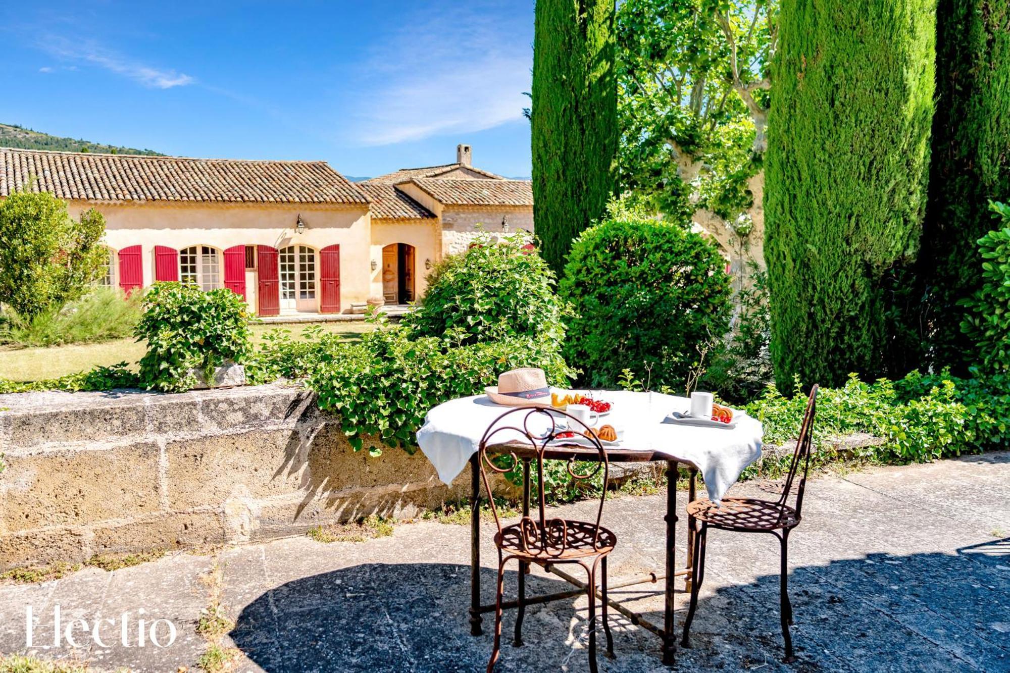 Le Puy-Sainte-Réparade Bastide Domaine Tour Campanets 아파트 호텔 외부 사진
